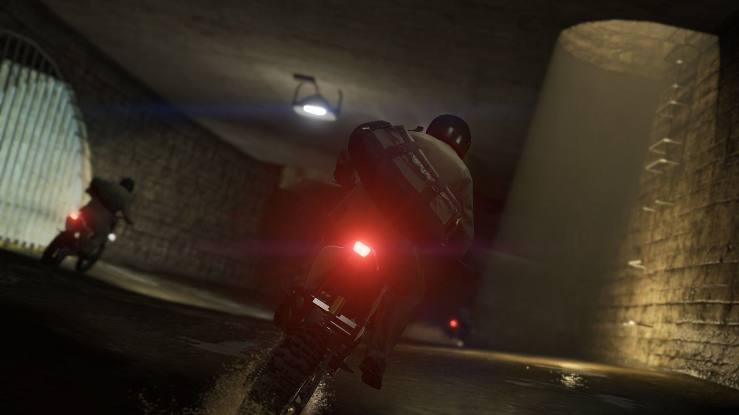 Grand Theft Auto V + Megalodon Shark Cash Card Rockstar Kľúč